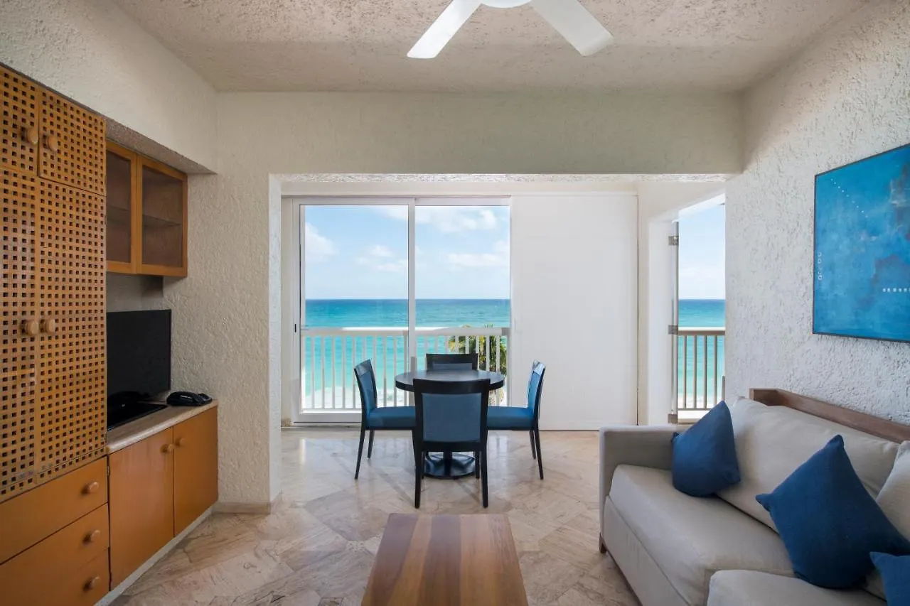 Hotel Club Regina Cancun
