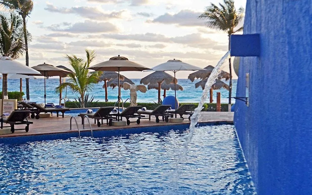 Club Regina Cancun Mexico
