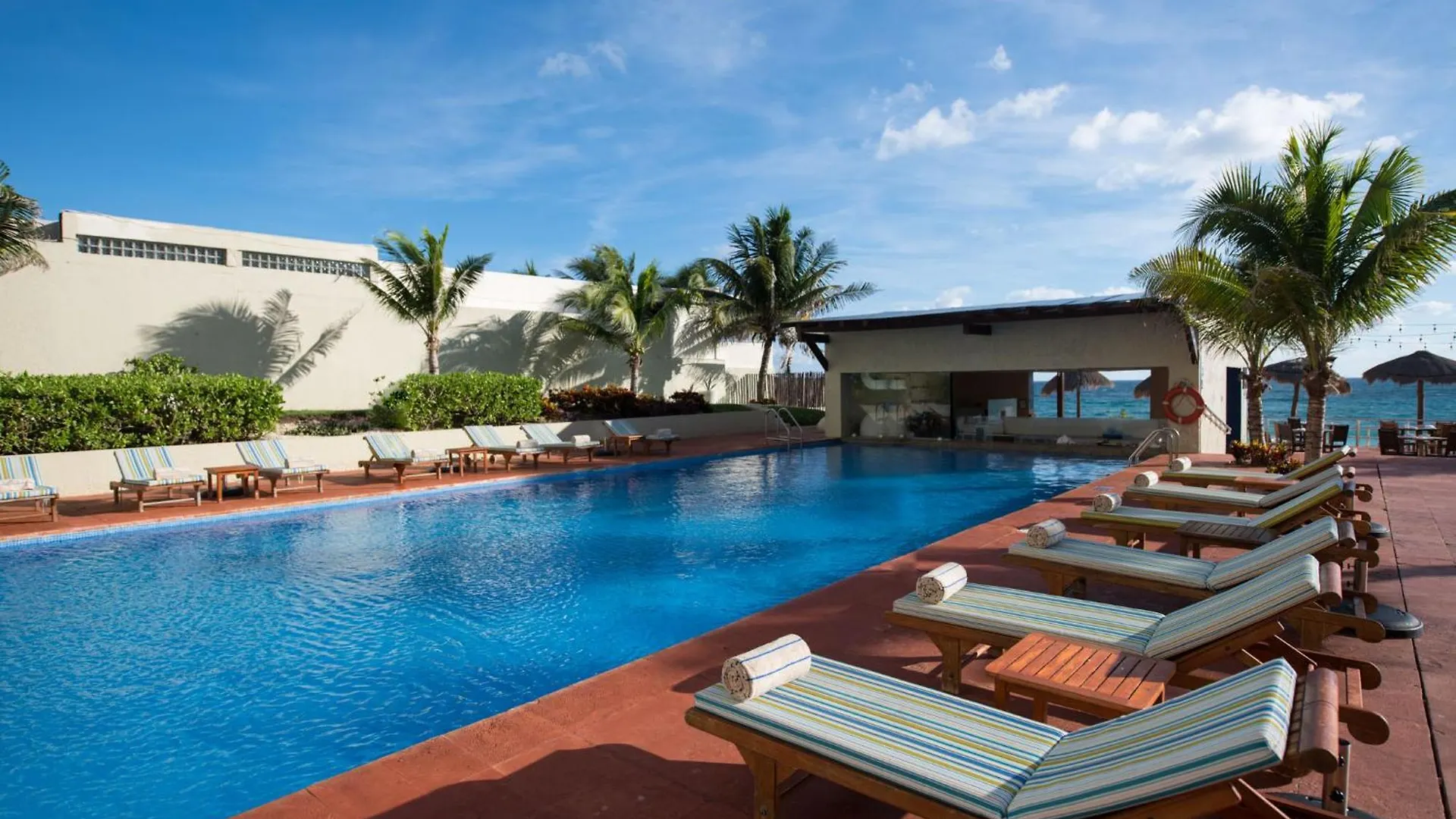 Club Regina Cancun