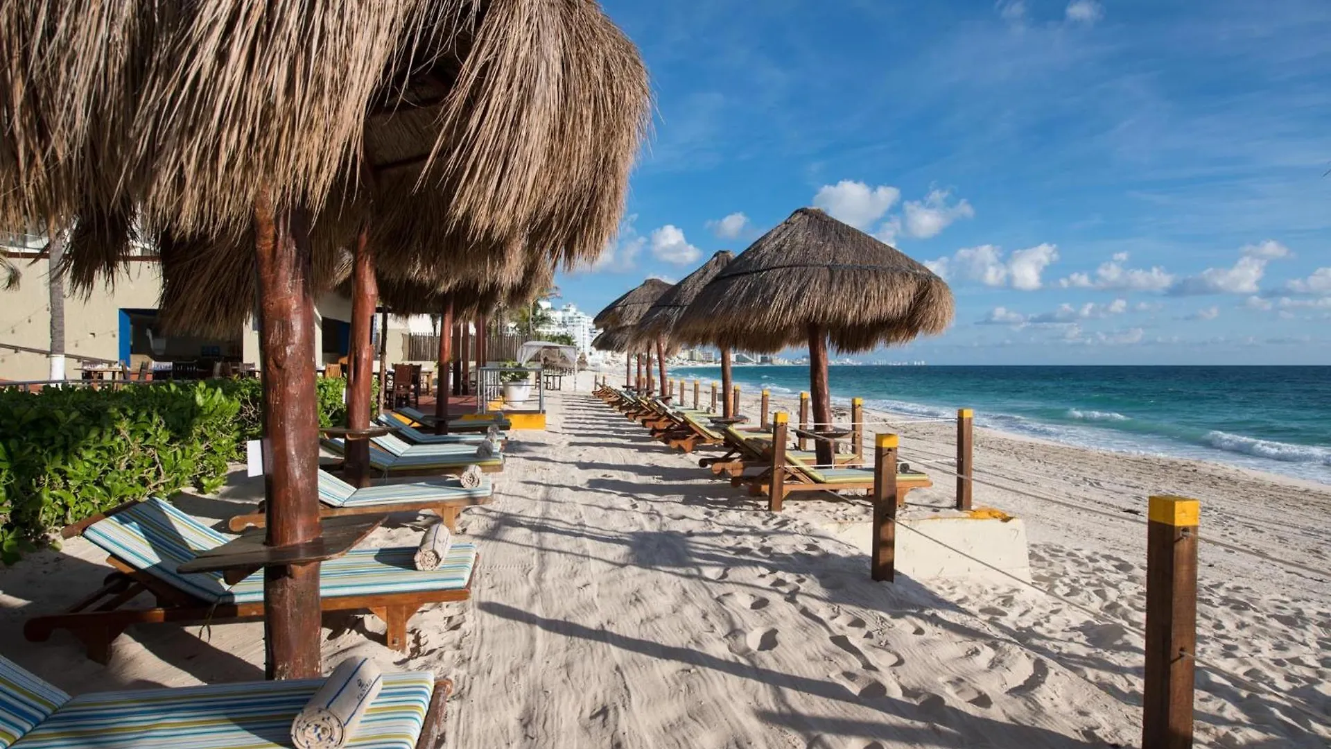 *** Hotel Club Regina Cancun Mexico